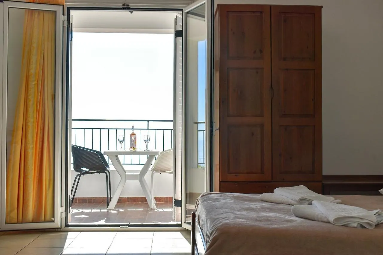 Aparthotel Spyridoula Lourdata