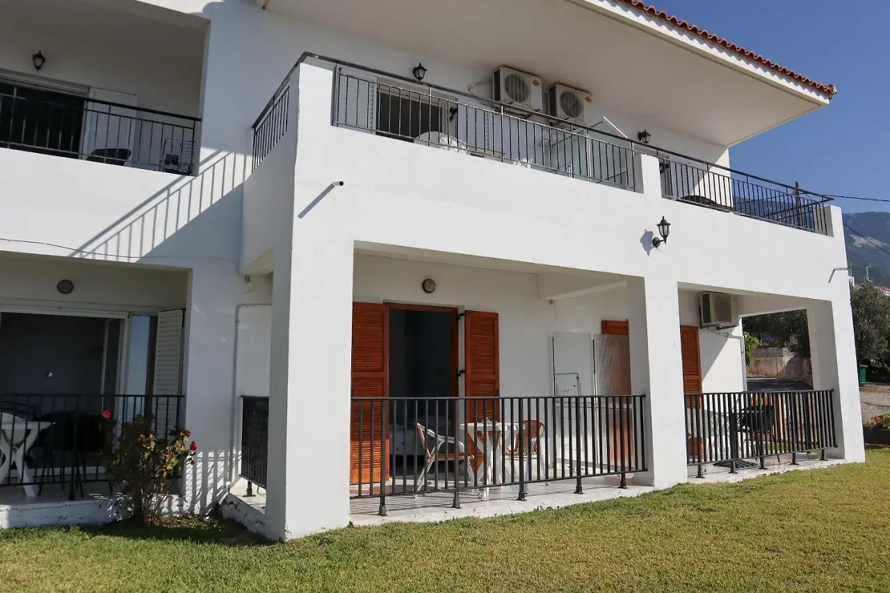 Aparthotel Spyridoula Lourdata  Grecia
