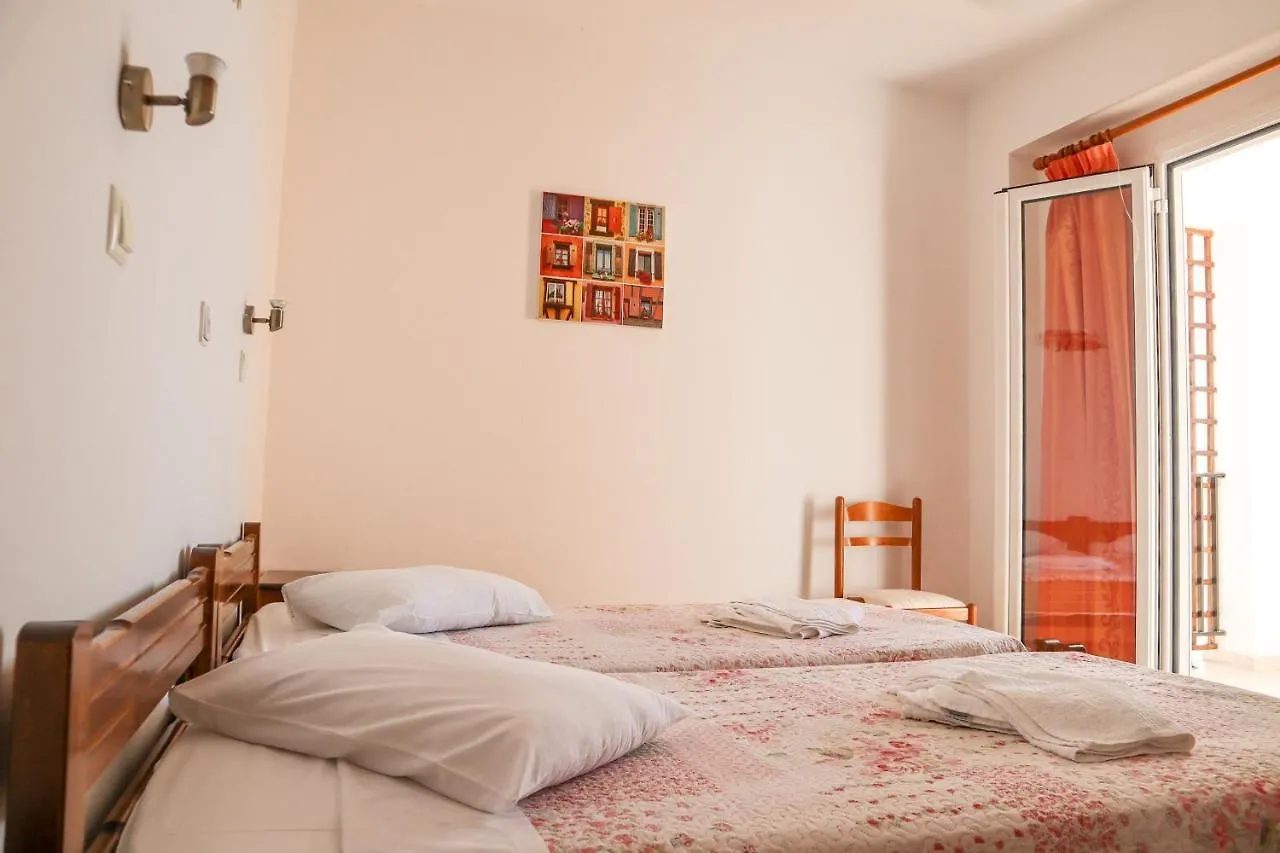 Spyridoula Aparthotel Lourdata