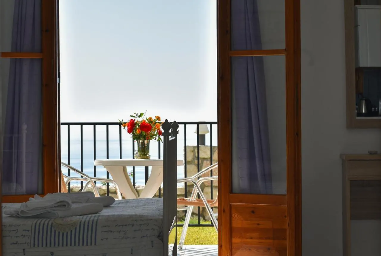 Spyridoula Aparthotel Lourdata